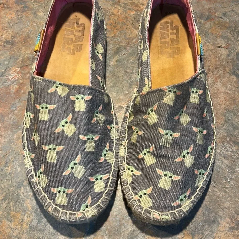 Star Wars Mandalorian Baby Yoda Espardrilles 10.5 Woman’s Slide On Shoes Disney